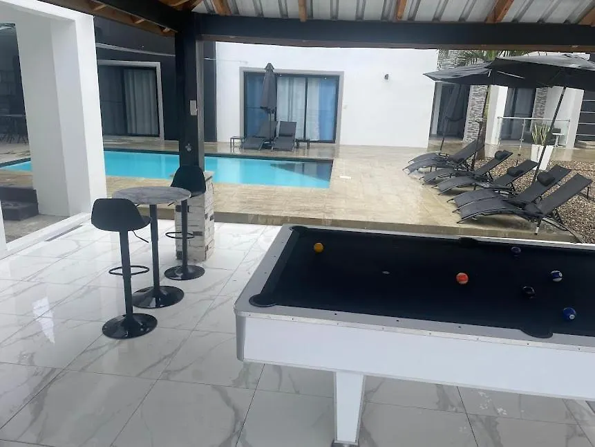 Level Suites #8 Sosúa 0*,